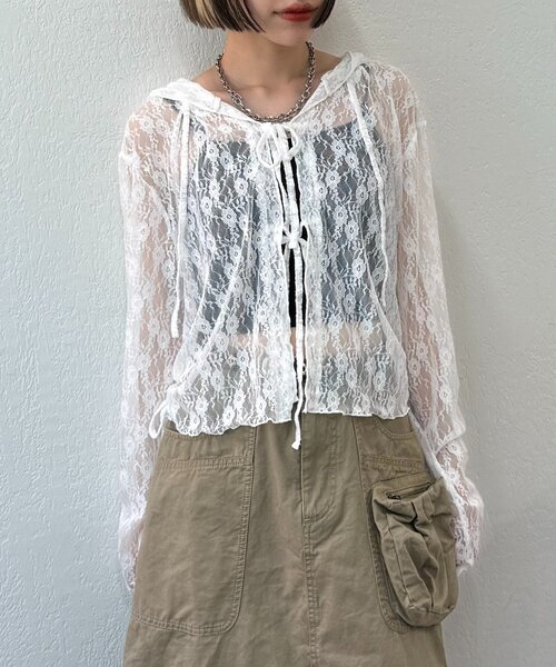 w closet（ダブルクローゼット）の「【25AW】フーディーレースシャツ（シャツ/ブラウス・レディース・オフホワイト/アイボリー/ブラック・FREE）」の8枚目の写真