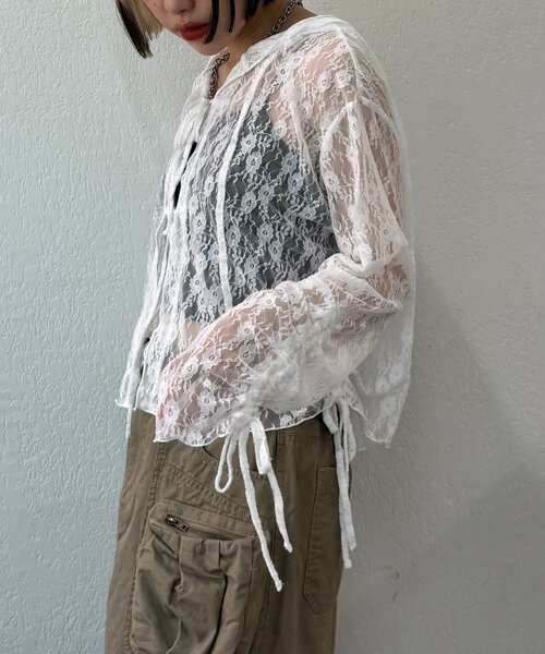 w closet（ダブルクローゼット）の「【25AW】フーディーレースシャツ（シャツ/ブラウス・レディース・オフホワイト/アイボリー/ブラック・FREE）」の11枚目の写真