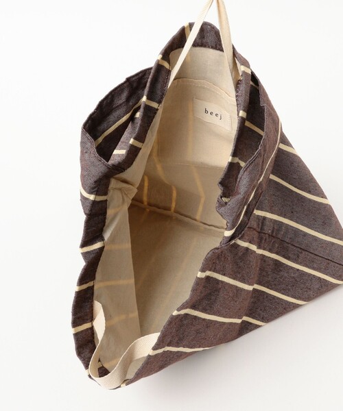 beej（ビージ）の「【WEB限定】beej / ワンショルダー バッグ ストライプ（トートバッグ・レディース・ブルー/ブラウン/ベージュ・ONE SIZE）」の6枚目の写真
