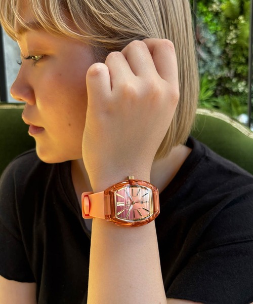 ICE WATCH(アイスウォッチ)の「「Ice-Watch アイスウォッチ」ICE boliday - アイスボリディ ドーム 全7色(アナログ腕時計・レディース・オレンジ/レインボー/ホワイト系1/ホワイト系2/ブラック系1/ブラック系2/ブラック系3・FREE)」の8枚目の写真