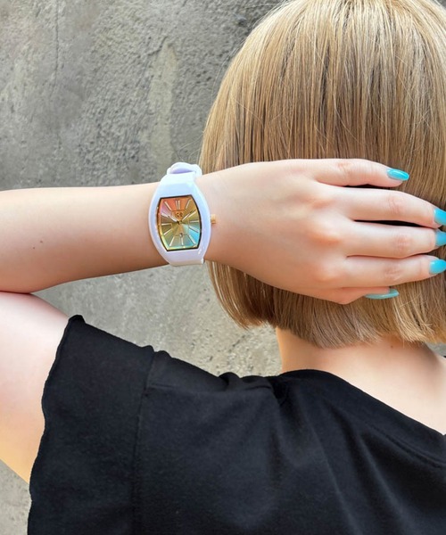 ICE WATCH(アイスウォッチ)の「「Ice-Watch アイスウォッチ」ICE boliday - アイスボリディ ドーム 全7色(アナログ腕時計・レディース・オレンジ/レインボー/ホワイト系1/ホワイト系2/ブラック系1/ブラック系2/ブラック系3・FREE)」の10枚目の写真