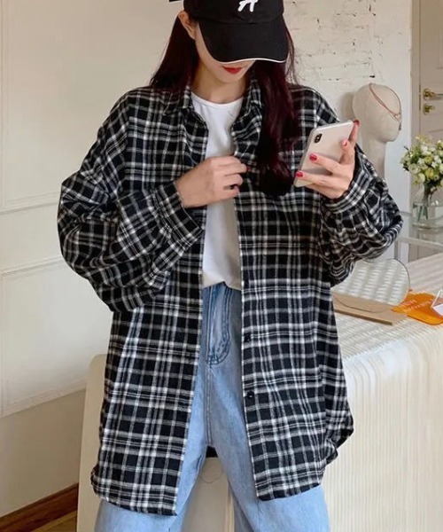 cammie（キャミー）の「チェックシャツ（シャツ/ブラウス・レディース・ブラウン/ブラック/グレー・M/L）」の6枚目の写真