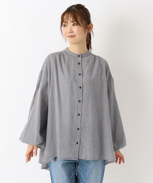 one'sterrace(ワンズテラス)の「コットン タック袖ブラウス(シャツ/ブラウス・レディース・その他/ブラック系8/アイボリー系8/ネイビー系5・02)」の4枚目の写真