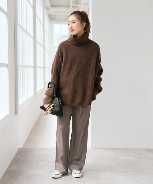 Spick & Span(スピックアンドスパン)の「《追加》フォックスウールミックスロングリブタートルプルオーバー(ニット/セーター・レディース・グレー/チョコ・FREE)」の4枚目の写真