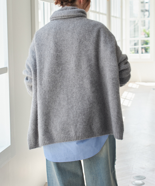 Spick & Span(スピックアンドスパン)の「《追加》フォックスウールミックスロングリブタートルプルオーバー(ニット/セーター・レディース・グレー/チョコ・FREE)」の9枚目の写真