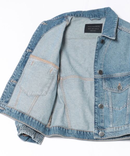 ALLSAINTS(オールセインツ)の「LUCA CROPPED DENIM JACKET | LUCA クロップド デニム ジャケット(デニムジャケット・レディース・インディゴブルー・4/6/8)」の2枚目の写真