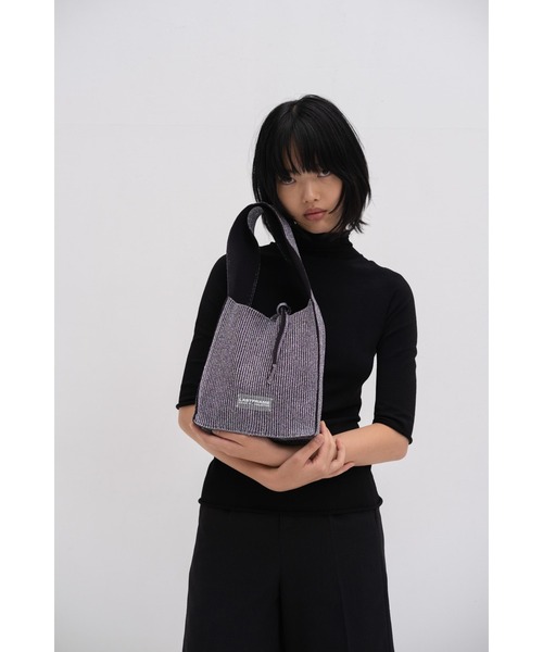 LASTFRAME(ラストフレーム)の「KYOTO METALLIC REVERSIBLE TASUKI TOTE SMALL(ショルダーバッグ・レディース・グレー系その他/シルバー系その他・SMALL)」の12枚目の写真