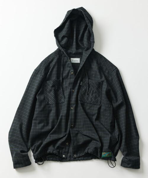 Foxfire(フォックスファイヤー)の「Foxfire/フォックスファイヤー 別注 チェックネル プルオーバーフーディーシャツ/リラックスフィット(シャツ/ブラウス・メンズ・チャコールグレー/グリーン/ネイビー・LARGE/MEDIUM)」の2枚目の写真