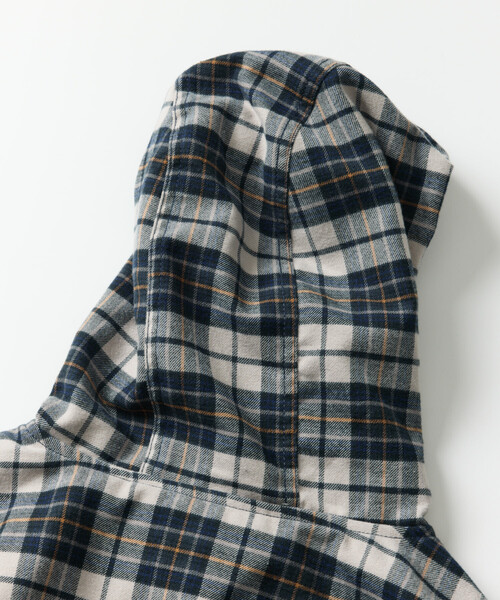 Foxfire(フォックスファイヤー)の「Foxfire/フォックスファイヤー 別注 チェックネル プルオーバーフーディーシャツ/リラックスフィット(シャツ/ブラウス・メンズ・チャコールグレー/グリーン/ネイビー・LARGE/MEDIUM)」の15枚目の写真