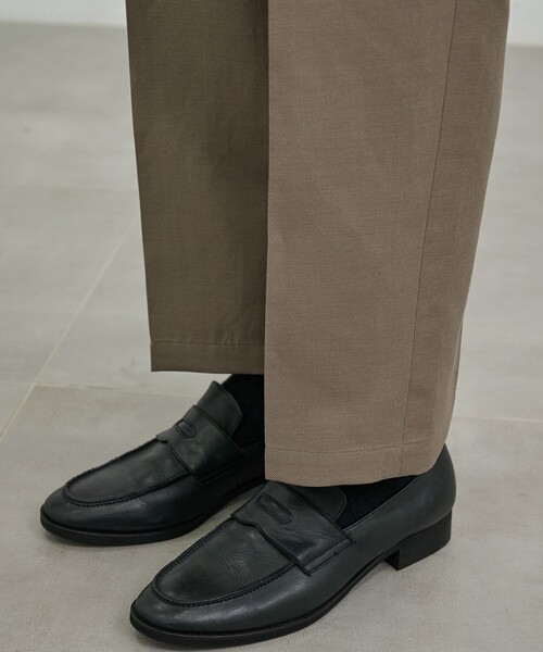 UNITED TOKYO（ユナイテッドトウキョウ）の「WOOL LINEN 1タックスラックス（その他パンツ・メンズ・グレイッシュベージュ/ブラック・1/2）」の18枚目の写真