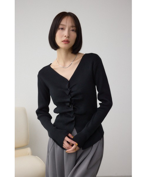AZUL by moussy(アズールバイマウジー)の「フロントギャザーVネックニット(ニット/セーター・レディース・ブラウン/ブラック/ライトグレー・FREE)」の22枚目の写真