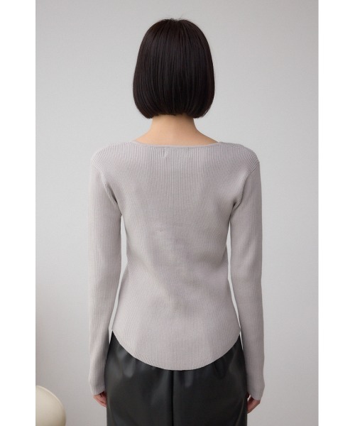 AZUL by moussy(アズールバイマウジー)の「フロントギャザーVネックニット(ニット/セーター・レディース・ブラウン/ブラック/ライトグレー・FREE)」の16枚目の写真