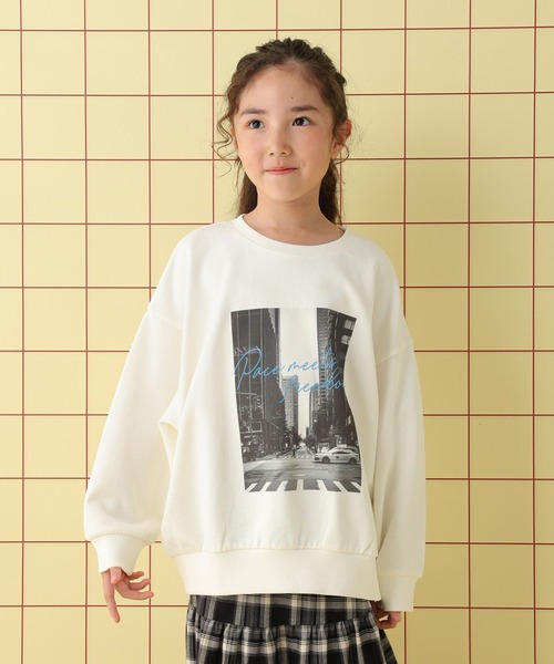 LEPSIM(レプシィム)の「【KIDS】裏毛プリントスウェットプルオーバー 598345(スウェット・キッズ・グレー/ライトグリーン/アイボリー・130/140/120)」の7枚目の写真