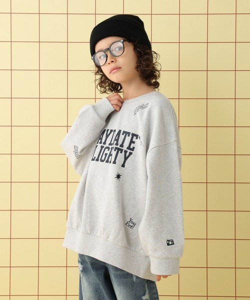 LEPSIM(レプシィム)の「【KIDS】裏毛プリントスウェットプルオーバー 598345(スウェット・キッズ・グレー/ライトグリーン/アイボリー・130/140/120)」の15枚目の写真