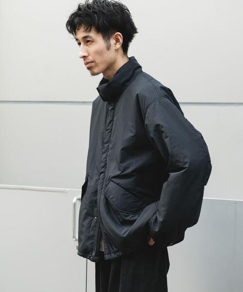 URBAN RESEARCH DOORS(アーバンリサーチドアーズ)の「中綿ショートモッズコート(モッズコート・メンズ・チャコールグレー/オリーブ/ブラック・LARGE/MEDIUM)」の10枚目の写真