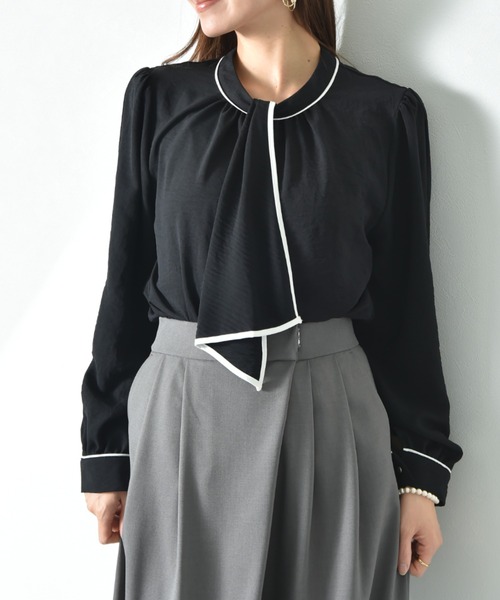 INTERPLANET（インタープラネット）の「【UV・接触冷感】ポーラチーフタイ袖２ＷＡＹブラウス（シャツ/ブラウス・レディース・ベージュ/オフホワイト/ブラック・FREE）」の19枚目の写真