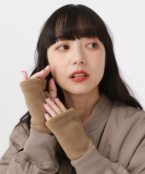 GLOBAL WORK（グローバルワーク）の「フリースハンドウォーマー/606779（手袋・メンズ・グレー/ブラック/ベージュ・ONE SIZE）」の3枚目の写真