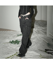 AVANDRESS（アバンドレス ）の「BUCKLE WIDE CARGO DENIM PANTS BLACK（デニムパンツ）」