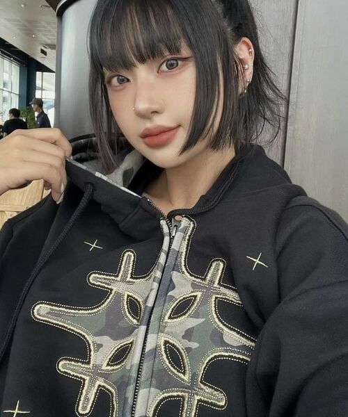 GAKKAI UNIONS(ガッカイユニオンズ)の「カモパッチポスタフードジップアップブラック(パーカー・メンズ・その他・SMALL/MEDIUM/LARGE)」の9枚目の写真