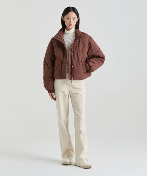 MUSINSA STANDARD WOMAN（ムシンサスタンダードウーマン）の「[ヒートタンダード] ウィメンズ薄起毛スリムタートルネック長袖Tシャツ [クリーム]（Tシャツ/カットソー・レディース・その他・SMALL/MEDIUM/LARGE/X-SMALL）」の9枚目の写真