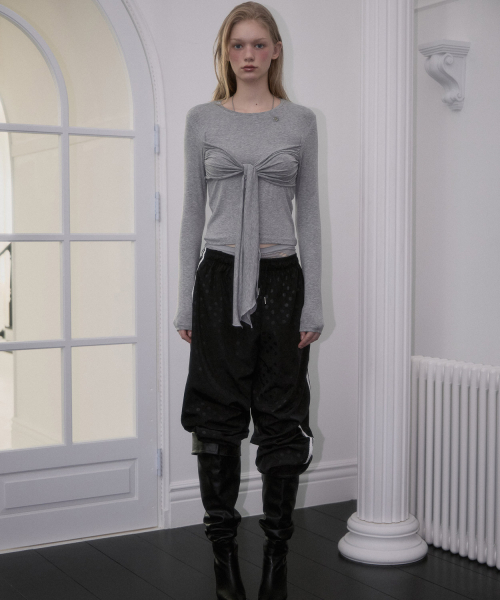 ROSEFRANTZ（ロゼフランツ）の「Tie Ribbon Long Sleeve [Gray]（Tシャツ/カットソー・レディース・アッシュグレー・OS）」の2枚目の写真
