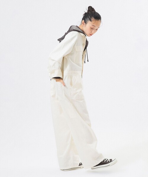 BEAMS BOY(ビームスボーイ)の「ギミック オールインワン(サロペット/オーバーオール・レディース・ホワイト系その他7/ブラック・1/2)」の4枚目の写真