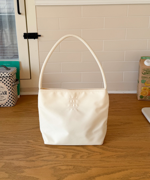 Nearest Bag _ Cream