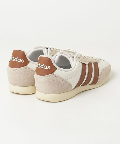 adidas(アディダス)の「バレダ ロー / BARREDA LO / アディダス adidas(スニーカー・レディース・ホワイト・27.0cm/26.5cm/26.0cm/25.5cm/25.0cm/24.5cm/24.0cm/23.5cm/23.0cm/22.5cm/22.0cm)」の5枚目の写真