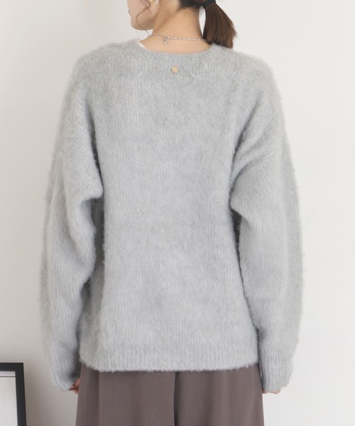 EGLANTINE（エグランティーヌ）の「EGLANTINE シャギーロゴニット（ニット/セーター・レディース・ネイビー/ブラック/グレー・38）」の6枚目の写真