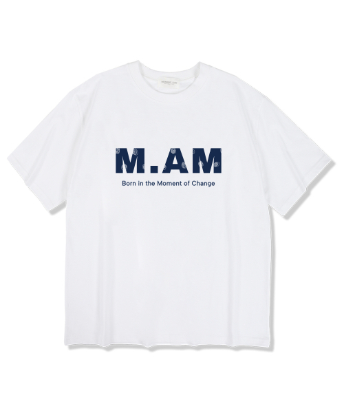 MIDNIGHT12AM(ミッドナイト12エーエム)の「モーメントM.AMロゴ半袖Tシャツホワイト(Tシャツ/カットソー・メンズ・その他・LARGE/X-LARGE/XX-LARGE)」の1枚目の写真