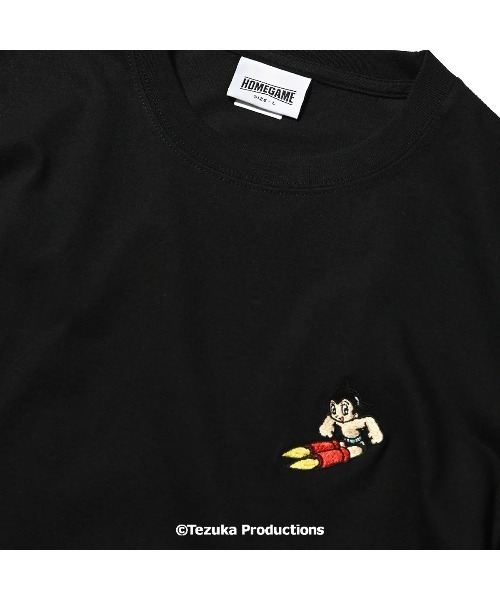 HOMEGAME（ホームゲーム）の「HOMEGAME x 鉄腕アトム - Tシャツ[HOMEGAME x ATOM EMBROIDERED TEE HG250147]（Tシャツ/カットソー・メンズ・ブラック/ホワイト・MEDIUM/SMALL/X-LARGE/LARGE）」の5枚目の写真