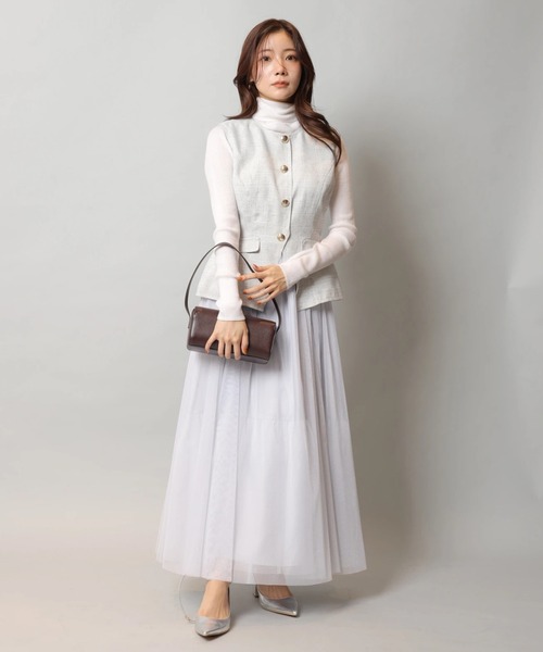 Apuweiser-riche（アプワイザーリッシェ）の「ジレチュールドッキングワンピース（ワンピース・レディース・ライトグレー/オフホワイト・2/1/0）」の8枚目の写真