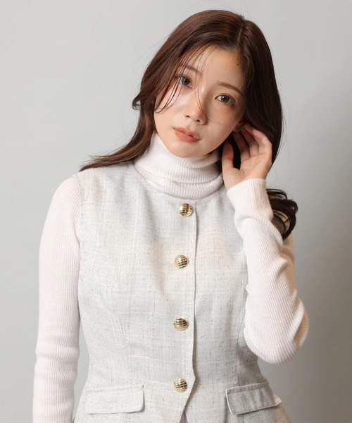 Apuweiser-riche（アプワイザーリッシェ）の「ジレチュールドッキングワンピース（ワンピース・レディース・ライトグレー/オフホワイト・2/1/0）」の16枚目の写真