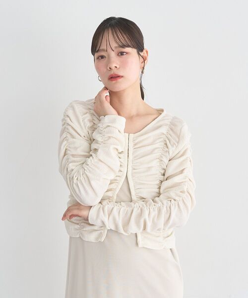 earth music&ecology（アースミュージックアンドエコロジー）の「フロントホックシャーリングトップス（シャツ/ブラウス・レディース・アイボリー/ブラック/モカ・FREE）」の17枚目の写真