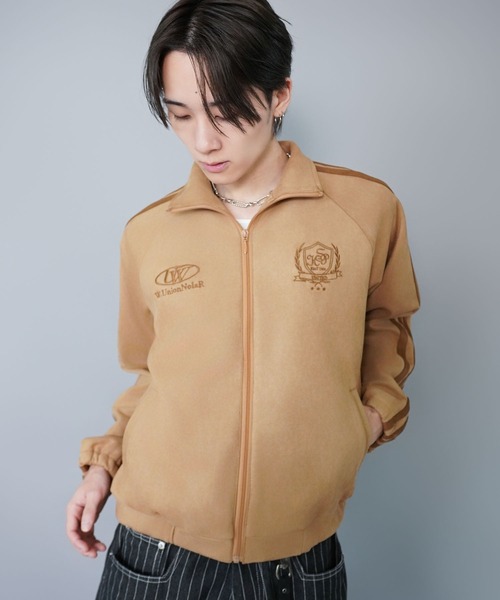 SPINNS（スピンズ）の「【しっかり厚手】短丈フェイクスエードブルゾン/裏地付き・春まで対応/ユニセックス（ブルゾン・メンズ・グレー系その他/ブラウン系その他/ホワイト系その他/ベージュ系その他・ONESIZE）」の4枚目の写真