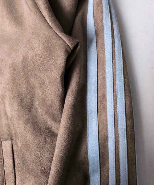 SPINNS（スピンズ）の「【しっかり厚手】短丈フェイクスエードブルゾン/裏地付き・春まで対応/ユニセックス（ブルゾン・メンズ・グレー系その他/ブラウン系その他/ホワイト系その他/ベージュ系その他・ONESIZE）」の18枚目の写真