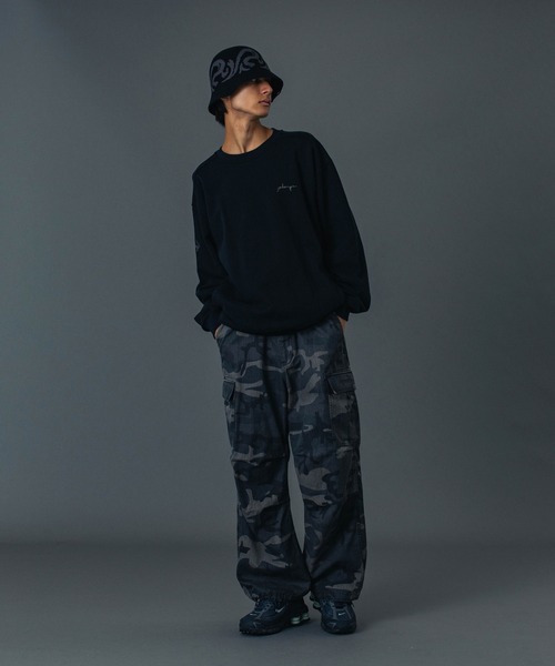 XLARGE(エクストララージ)の「PANELED CREWNECK SWEATSHIRT(スウェット・メンズ・ブラック/ライトグリーン/グレー・L/M/S/XL)」の15枚目の写真