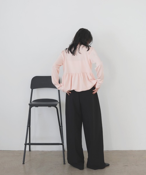 LIAN（リアン）の「ペプラムニットプルオーバー（ニット/セーター・レディース・ピンク/イエロー/グレー/アイボリー/ブラック・FREE）」の18枚目の写真