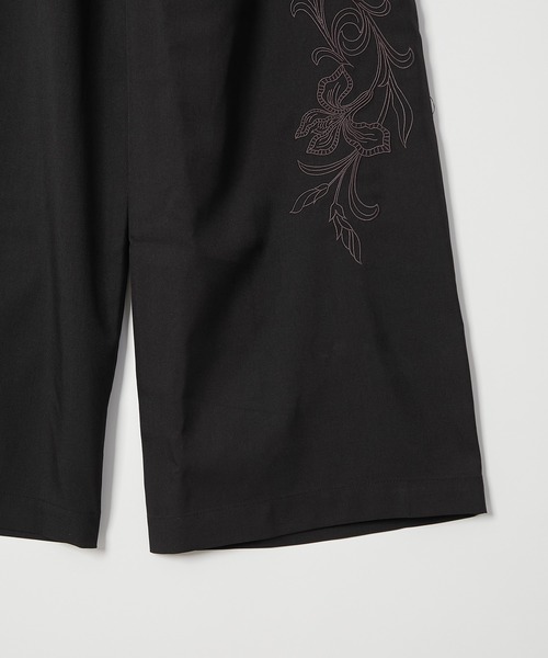 Muscat（マスカット）の「フラワー刺繍ワイドパンツ（その他パンツ・レディース・サンドベージュ/ブラック・F）」の16枚目の写真