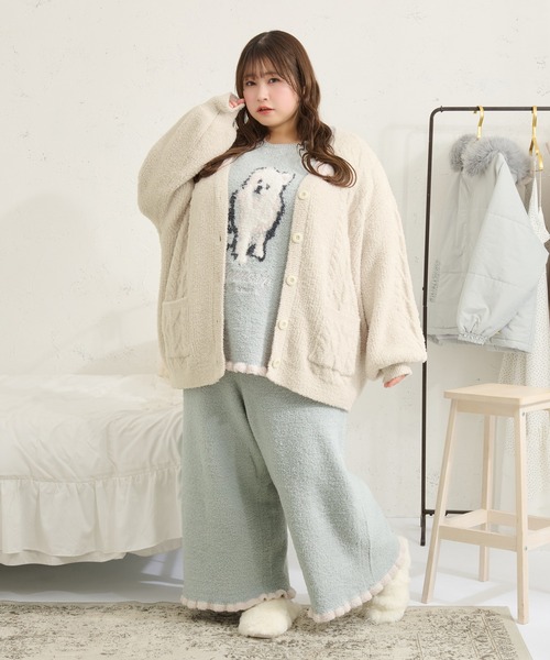 Louiosy(ルオシー)の「【Louiosy】【大きいサイズ】フラッフィーケーブルカーディガン(カーディガン/ボレロ・レディース・アイボリー/ライトブルー・LL/4L)」の14枚目の写真