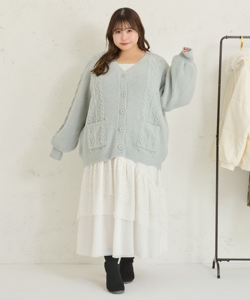 Louiosy(ルオシー)の「【Louiosy】【大きいサイズ】フラッフィーケーブルカーディガン(カーディガン/ボレロ・レディース・アイボリー/ライトブルー・LL/4L)」の11枚目の写真