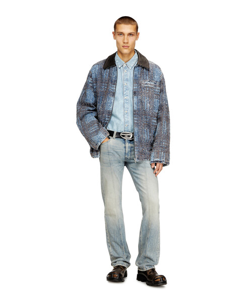 DIESEL（ディーゼル）の「メンズ デニムパンツ 1985 LARKEE-CC L.30（デニムパンツ・メンズ・ライトインディゴブルー・26inch/30inch/34inch/36inch/28inch/32inch）」の4枚目の写真