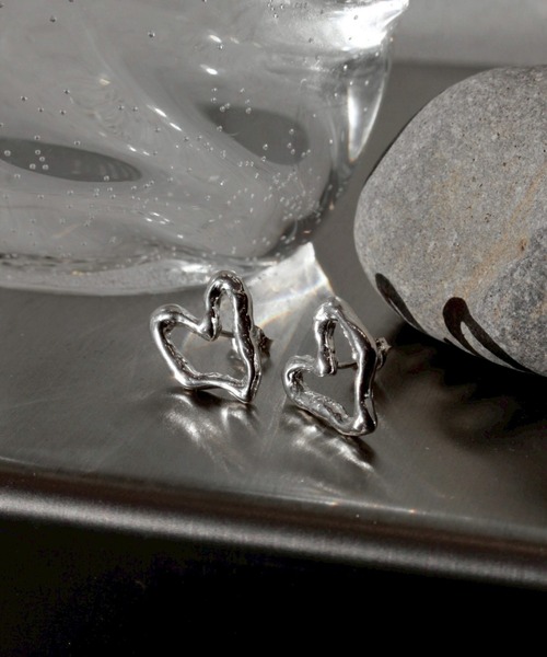 norme(ノーム)の「【SILVER925】ノーム オープン ハート ピアス / norme open heart pierce(ピアス(両耳用)・レディース・シルバー・FREE)」の7枚目の写真