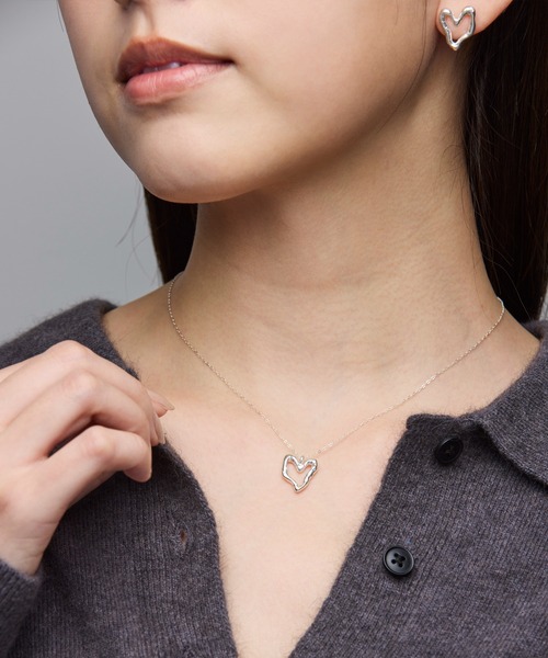 norme(ノーム)の「【SILVER925】ノーム オープン ハート ピアス / norme open heart pierce(ピアス(両耳用)・レディース・シルバー・FREE)」の12枚目の写真