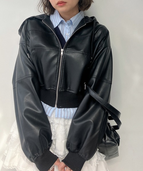 AS KNOW AS plus（アズノゥアズプラス）の「◯フード付き クロップド丈ジャケット  セットアップ対応（その他アウター・レディース・ブラック系その他/カモフラージュ/ケミカルウォッシュ・FREE）」の7枚目の写真