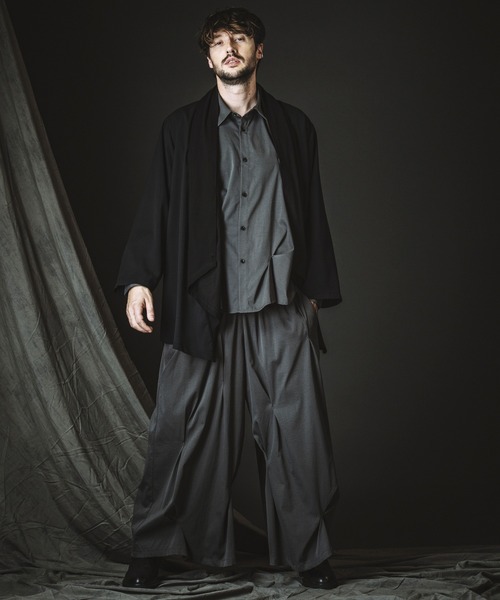 NO ID.(ノーアイディ)の「【NO ID.】Random Tuck Wide Pants / ランダム タック ワイド パンツ(その他パンツ・メンズ・ブラック/グレー・1/2)」の13枚目の写真
