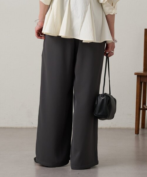 Omekashi(オメカシ)の「イージーパンツ(その他パンツ・レディース・オフホワイト/ブラック/チャコールグレー・38/36/PS)」の15枚目の写真