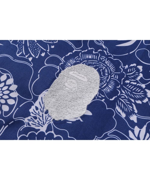 A BATHING APE(アベイシングエイプ)の「JAPANESE INDIGO ART CAMO OPEN COLLAR SS SHIRT(シャツ/ブラウス・メンズ・インディゴブルー・XX-LARGE/X-LARGE/SMALL/MEDIUM/LARGE)」の4枚目の写真