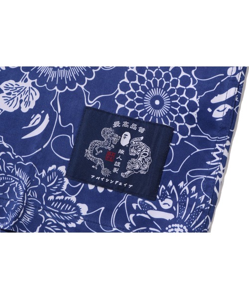 A BATHING APE(アベイシングエイプ)の「JAPANESE INDIGO ART CAMO OPEN COLLAR SS SHIRT(シャツ/ブラウス・メンズ・インディゴブルー・XX-LARGE/X-LARGE/SMALL/MEDIUM/LARGE)」の5枚目の写真