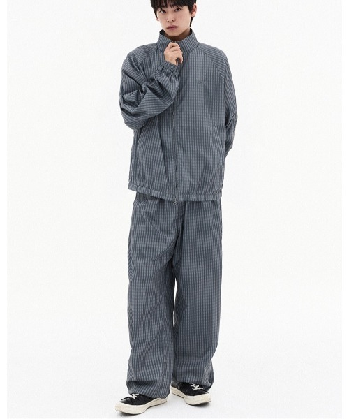 F.ILLUMINATE（フィルミネイト）の「【UNISEX】Filluminate／チェックトラックジャケット（ブルゾン・レディース・チャコール/グレー・SMALL/MEDIUM）」の8枚目の写真